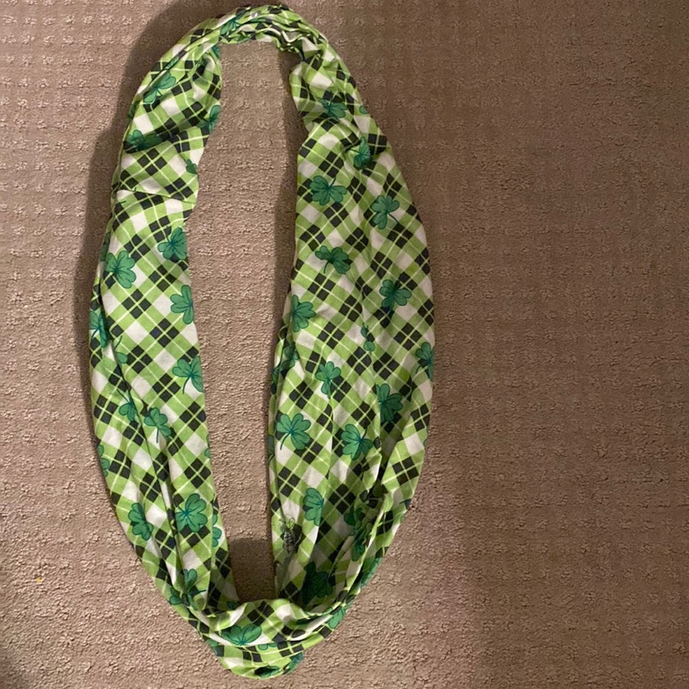 Kids Infiniti scarf